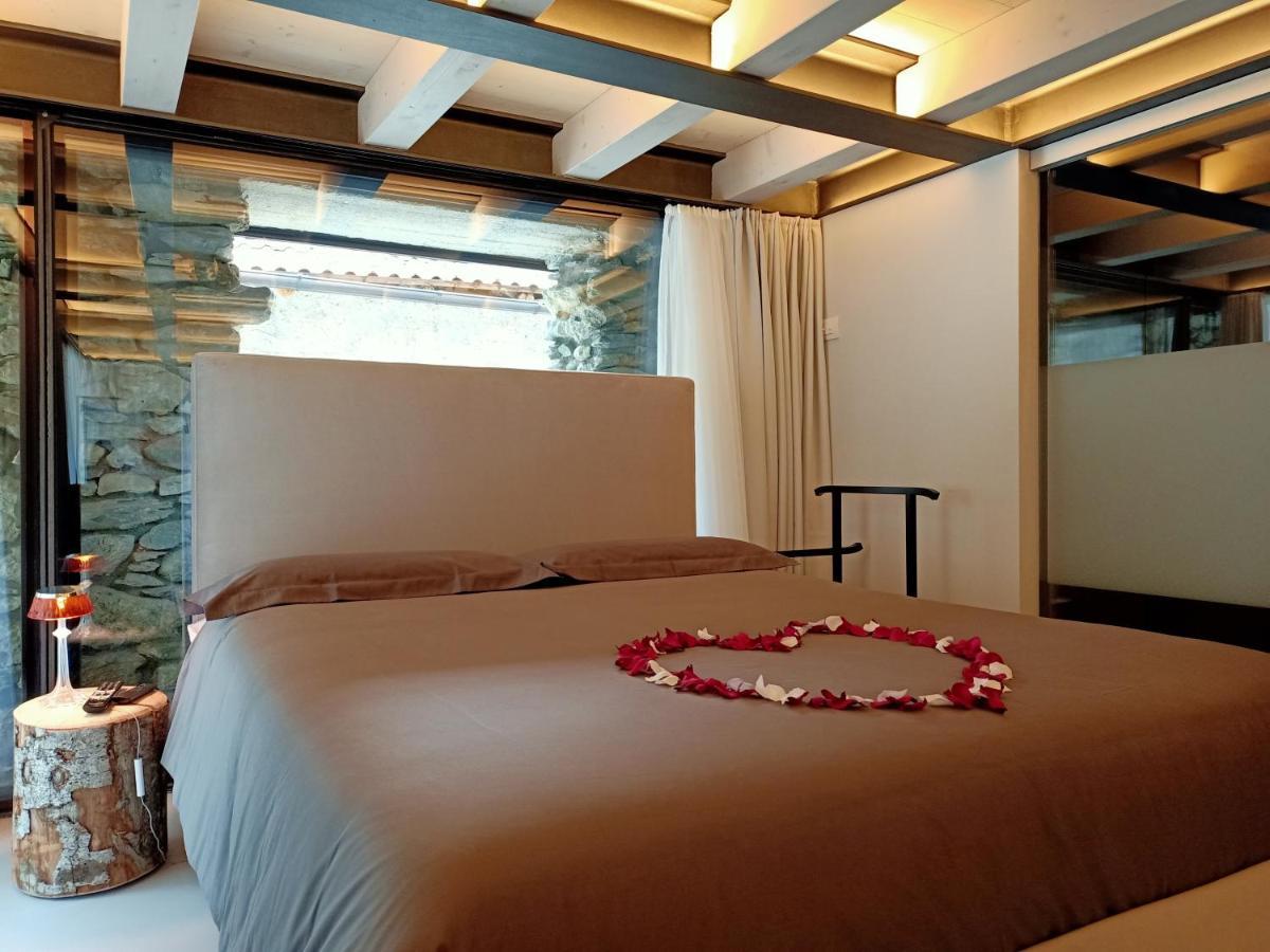 V&V Rentroom Design Gignod Luaran gambar
